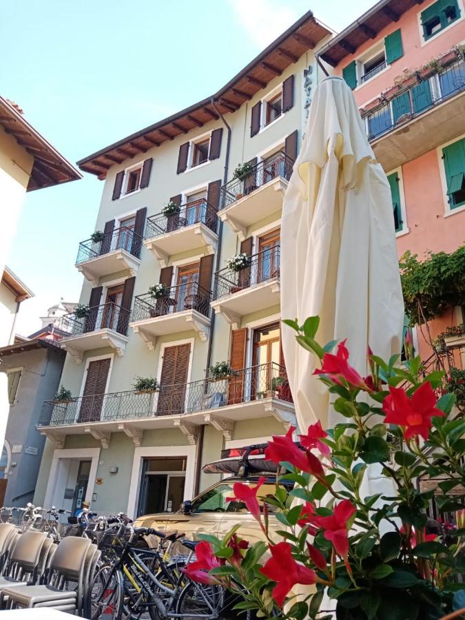 Casa Nataly Bed & Breakfast Torbole Sul Garda Eksteriør bilde